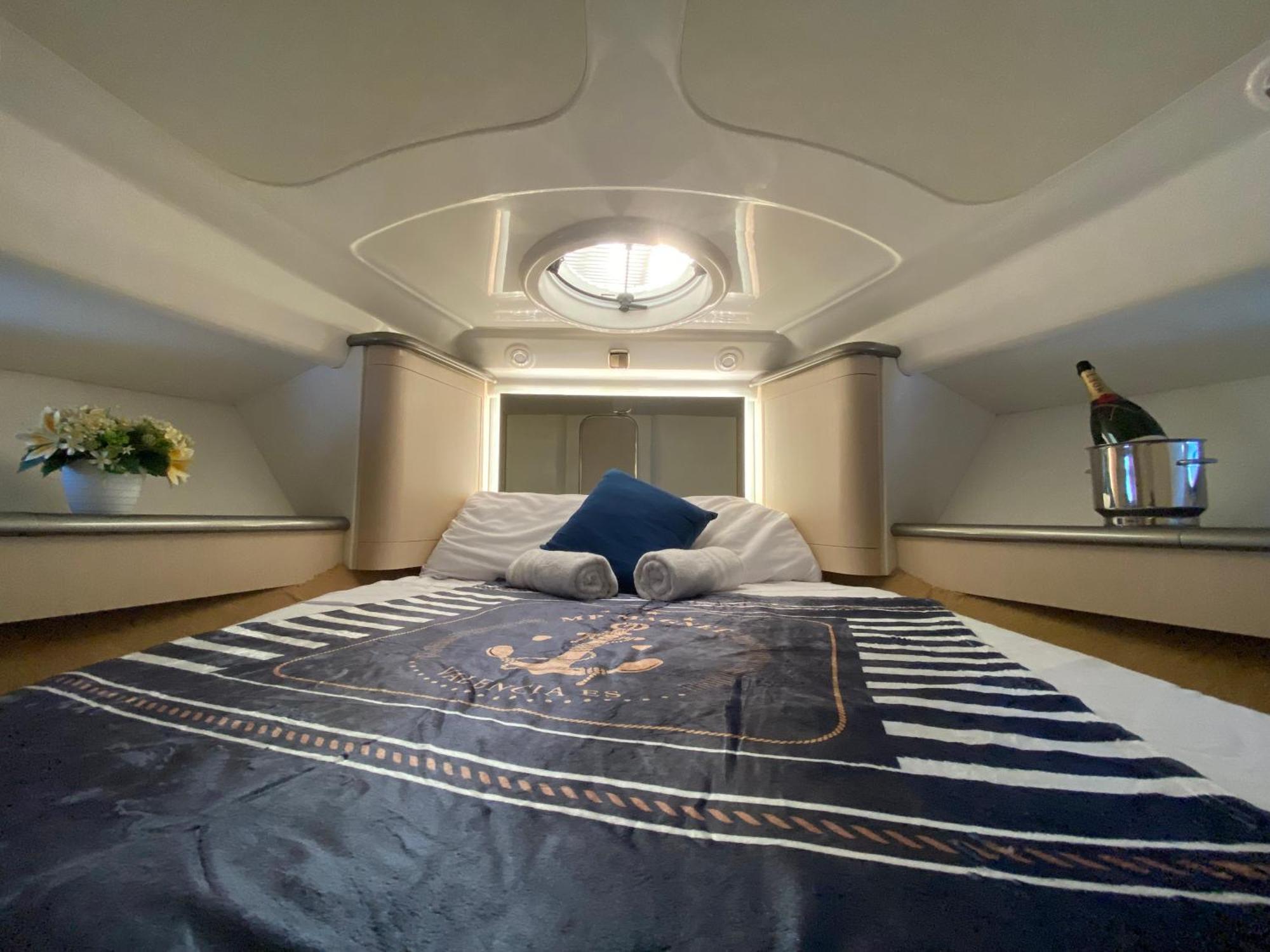 The Valencia Yacht Experience酒店 外观 照片